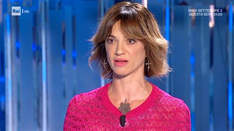 Asia Argento nuda su Instagram: lamara riflessione per i 48 anni ...